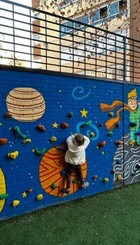 Ejemplo de rocódromo escolar