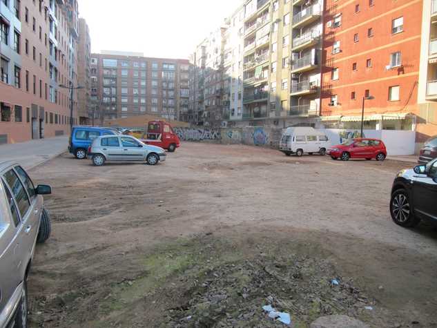 Solar plaça Ferrer i Julve. Malilla