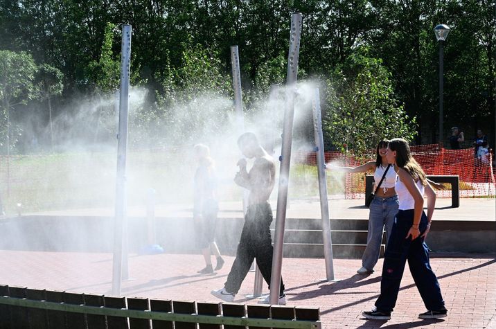 Zona de refresco y juego con agua
