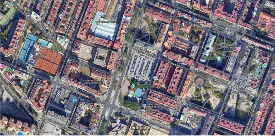 Jardín con aparcamiento subterráneo 