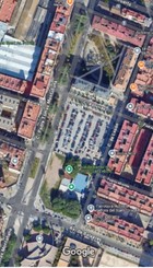 Jardín con aparcamiento subterráneo